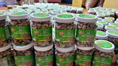 Hạt Điều rang củi Hà Bính